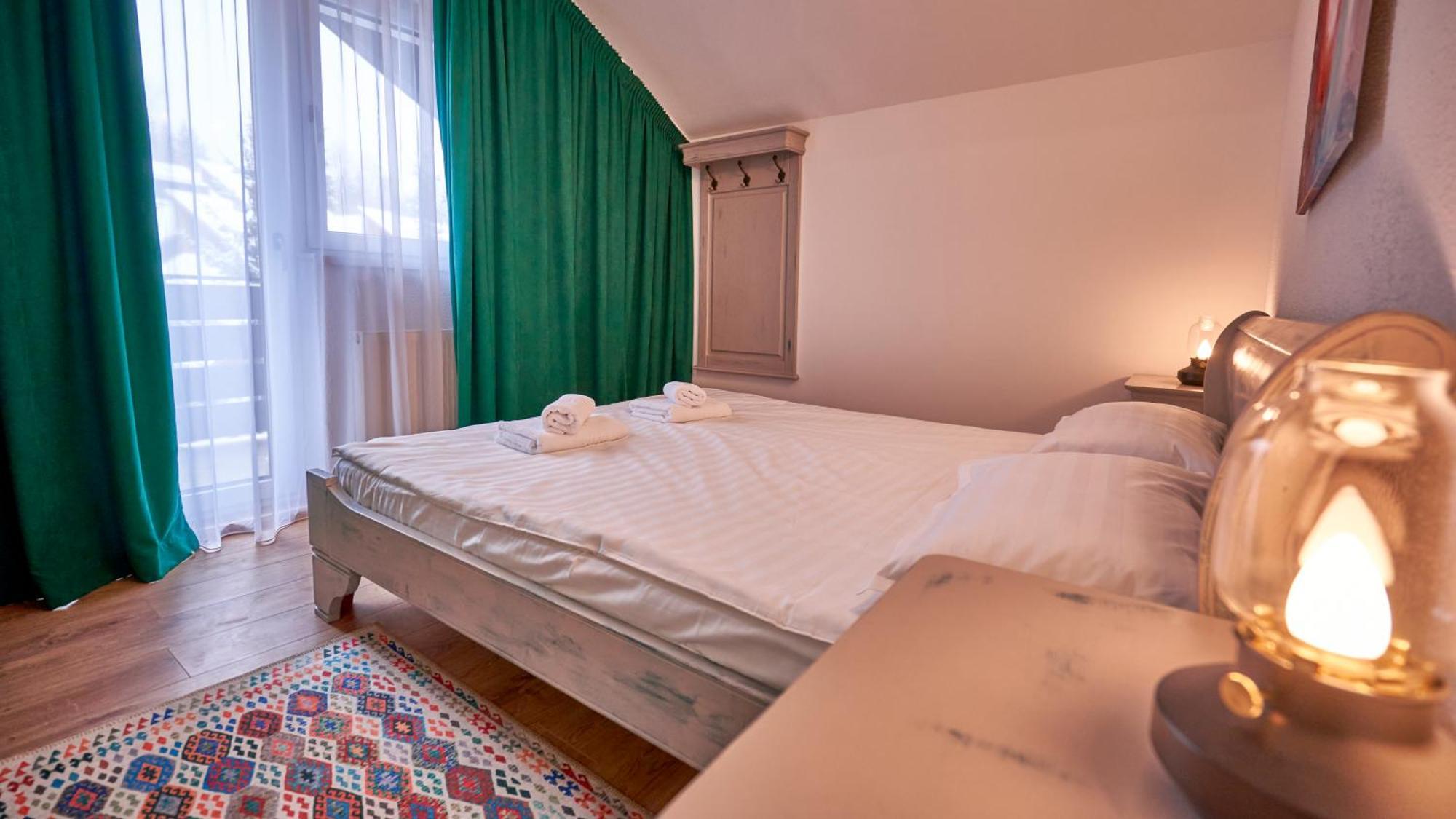 Family Treez Premium Apartments Brassópojána Kültér fotó